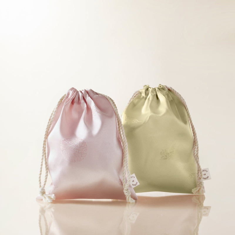 Lucky Pouch — official product photograph; package size unconfirmed