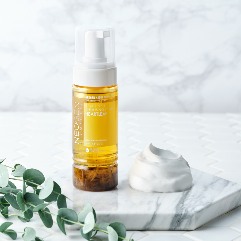 [1BOX / 48ea] NEOGEN DERMALOGY Real Fresh Foam Heartleaf 5.6 oz / 160g — official product photograph; package size unconfirmed
